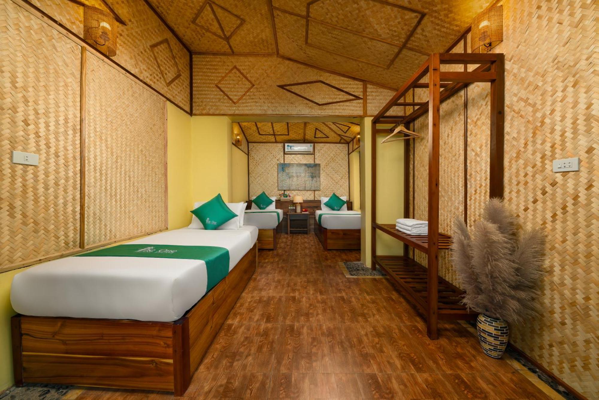 The One 'Private Island' Escape Hotel Gia Luan Room photo